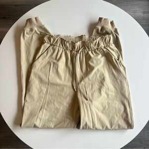 Lululemon Beige Joggers Size 6